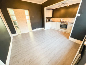 Photo 6- click for photo gallery